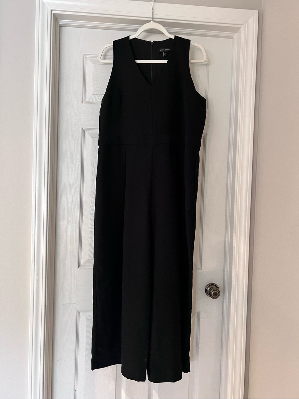 Banana Republic - Black - Sleeveless - V Neck -Wide Leg Jumpsuit